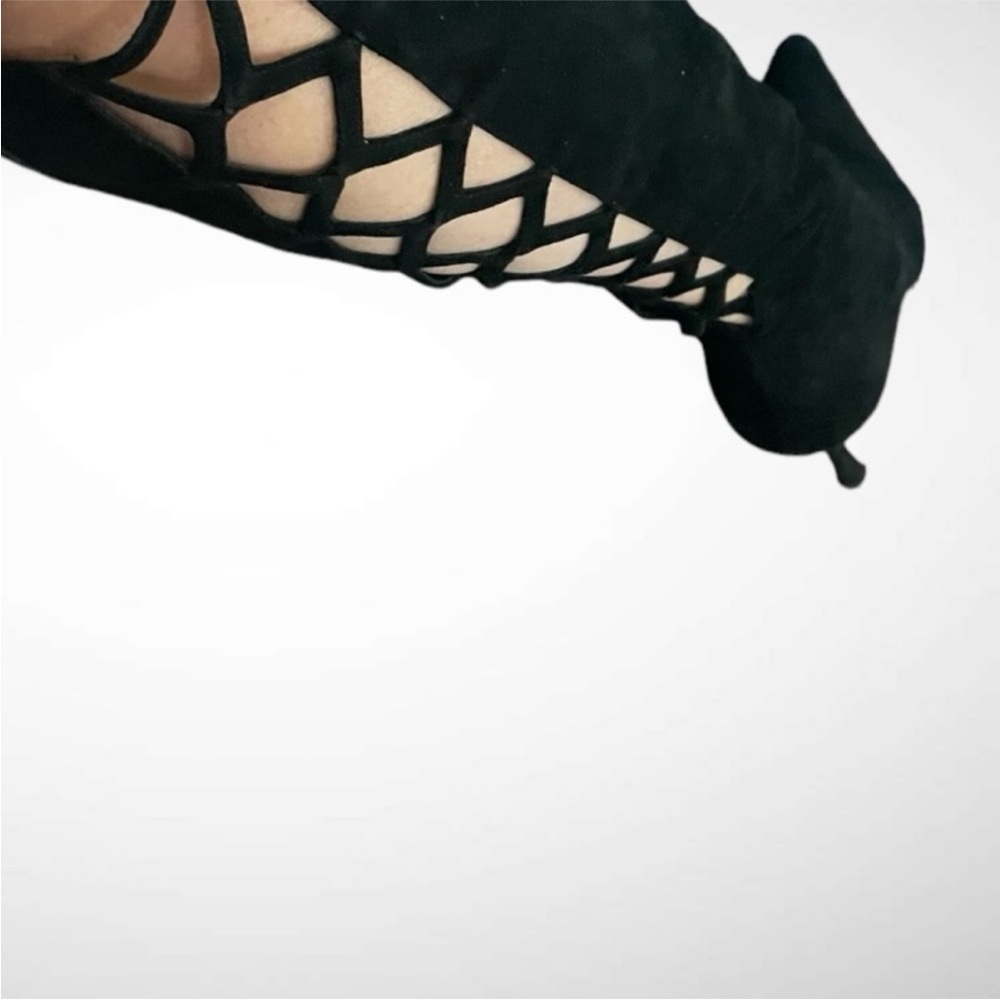 Manolo Blahnik Black Suede Knee High
Stiletto Boots Size EU 38 US 8 - Picture 4 of 16